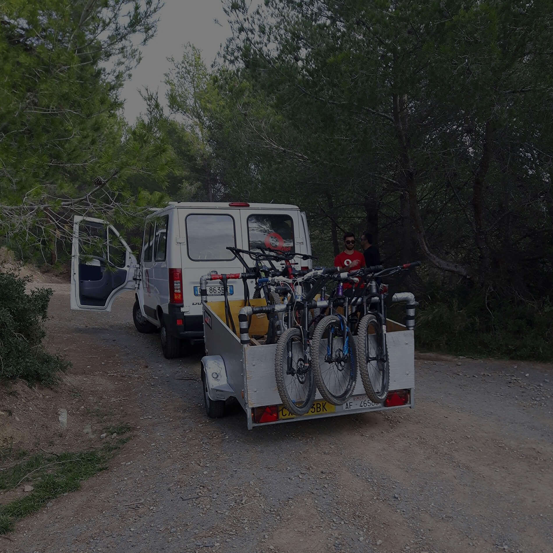 Discover the services of Omnia Freeride bike shuttle